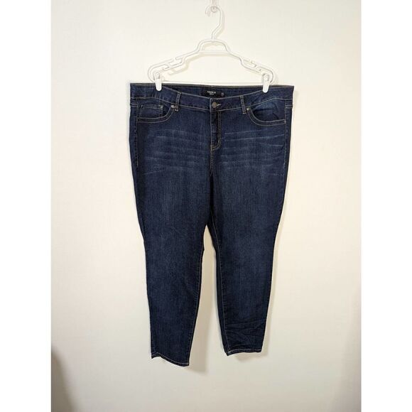 Torrid Denim Skinny Fit Jeans - Picture 1 of 9
